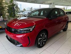 Rosso metallizzato Usata 2025 Opel Corsa Due volumi | 17.800 €
