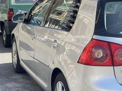 Usata 2006 VW Golf V Sportline Tre volumi | 5500 € (Molto cara)
