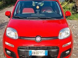 Rosso Usata 2017 Fiat Panda Lounge Due volumi | 7500 € (Buon prezzo)