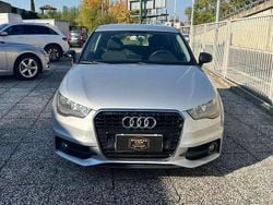 Tetto nero Usata 2013 Audi A1 S-Line Due volumi | 7600 € (Ottimo prezzo)