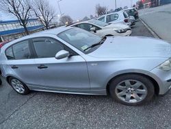 Grigio Usata 2009 BMW 118 Due volumi | 3500 € (Buon prezzo)