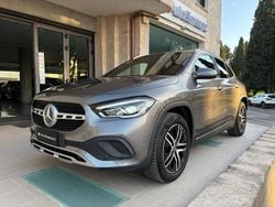 Grigio Usata 2021 Mercedes GLA200 SUV | 28.899 € (Ottimo prezzo)