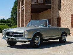 Grigio Usata 1965 Mercedes 230 Cabrio | 134.000 €