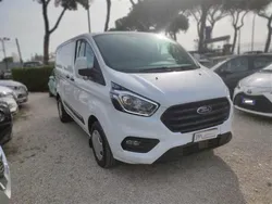 Bianco(met.) Usata 2020 Ford Transit Custom Trend Tre volumi | 24.500 € (Buon prezzo)
