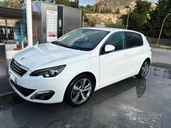 Usata 2016 Peugeot 308 Tre volumi | 7299 € (Buon prezzo)