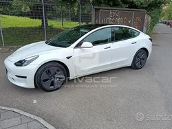 Bianco Usata 2023 Tesla Model 3 Tre volumi | 32.500 € (Cara)