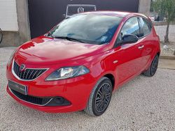 Rosso Usata 2022 Lancia Ypsilon Gold Due volumi | 8999 € (Ottimo prezzo)