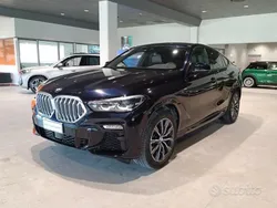 Nero Usata 2020 BMW X6 M Sport SUV | 56.200 € (Buon prezzo)