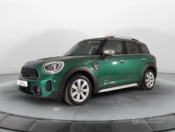British racing green / metallizzato Usata 2020 Mini Cooper Countryman Essential SUV | 24.900 € (Buon prezzo)