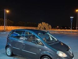 Grigio Usata 2009 Lancia Musa Monovolume | 3000 € (Buon prezzo)