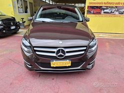 Marrone Usata 2016 Mercedes B180 Executive Monovolume | 13.990 € (Buon prezzo)