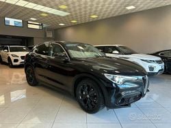 Nero Usata 2017 Alfa Romeo Stelvio Executive SUV | 20.900 € (Buon prezzo)