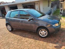 Grigio Usata 2001 Fiat Punto Due volumi | 800 €