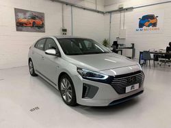 Argento Usata 2017 Hyundai Ioniq Comfort Due volumi | 12.500 € (Cara)