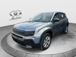 Nuova 2024 Jeep Avenger Altitude SUV | 24.990 € (Buon prezzo)