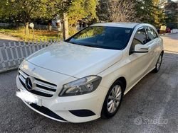 Bianco Usata 2014 Mercedes A200 Business Tre volumi | 12.100 € (Buon prezzo)