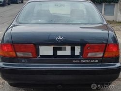 Blu Usata 1997 Toyota Carina E Tre volumi | 1500 €