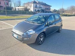 Grigio Usata 2015 Fiat Punto Street Due volumi | 5950 € (Ottimo prezzo)