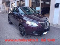 Viola Usata 2013 Lancia Ypsilon Due volumi | 5000 € (Buon prezzo)