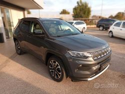 Grigio Usata 2022 Jeep Compass SUV | 23.900 € (Buon prezzo)