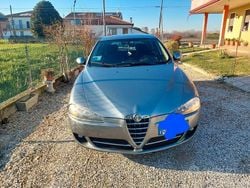 Grigio Usata 2007 Alfa Romeo 147 Due volumi | 2000 € (Buon prezzo)