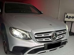 Grigio Usata 2018 Mercedes E220 Premium Plus Station wagon | 23.900 € (Buon prezzo)