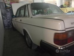 Bianco Usata 1981 Volvo 244 Tre volumi | 9000 €