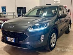 Grigio Usata 2022 Ford Kuga ST-Line SUV | 15.900 € (Ottimo prezzo)
