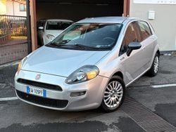 Grigio Usata 2014 Fiat Grande Punto Due volumi | 4590 € (Buon prezzo)