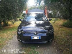 Nero Usata 2021 VW Golf VIII Style Tre volumi | 23.900 € (Buon prezzo)