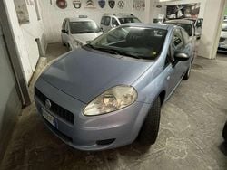 Blu/azzurro Usata 2008 Fiat Grande Punto Active Due volumi | 2600 € (Buon prezzo)