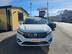 Bianco Usata 2022 Dacia Sandero Comfort Due volumi | 11.500 € (Buon prezzo)