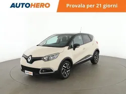 Beige Usata 2017 Renault Captur Intens SUV | 11.299 € (Buon prezzo)