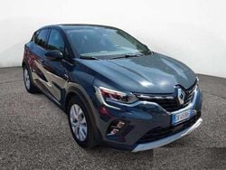 Usata 2022 Renault Captur Intens SUV | 18.006 € (Buon prezzo)