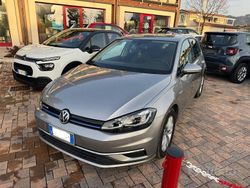Grigio Usata 2019 VW Golf Trendline Tre volumi | 12.990 € (Ottimo prezzo)