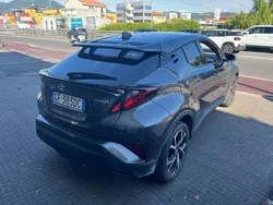 Grigio Usata 2021 Toyota C-HR Trend SUV | 19.900 € (Buon prezzo)