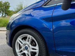 Blu/azzurro Usata 2014 Ford Fiesta Due volumi | 6500 € (Cara)