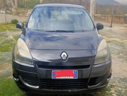 Blu Usata 2010 Renault Grand Scénic III Monovolume | 6500 €