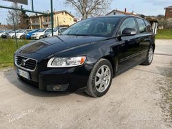 Nero Usata 2010 Volvo V50 R-Design Station wagon | 4490 € (Buon prezzo)