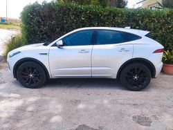 Usata 2019 Jaguar E-Pace SUV | 27.500 € (Buon prezzo)