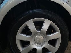 Grigio Usata 2006 Seat Altea Tre volumi | 2000 € (Ottimo prezzo)