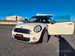 Bianco Usata 2011 Mini Cooper D Clubman Station wagon | 5990 € (Buon prezzo)
