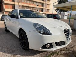 Bianco Usata 2016 Alfa Romeo Giulietta Progression Tre volumi | 7500 € (Super prezzo)