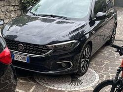 Usata 2017 Fiat Tipo Lounge Tre volumi | 11.900 € (Molto cara)