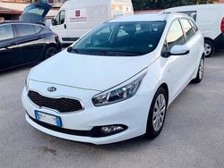 Bianco Usata 2013 Kia Ceed Sportswagon Station wagon | 5800 € (Ottimo prezzo)