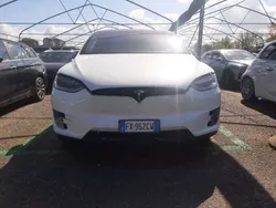 Bianco met Usata 2019 Tesla Model X Long Range SUV | 41.100 € (Cara)
