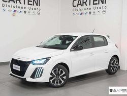 Bianco Nuova 2025 Peugeot 208 Allure Due volumi | 19.500 € (Ottimo prezzo)