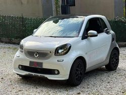 Bianco Usata 2019 Smart ForTwo Coupé Passion Due volumi | 11.690 € (Ottimo prezzo)