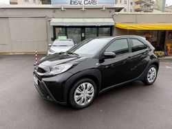 Nero Usata 2024 Toyota Aygo X Active SUV | 15.400 € (Buon prezzo)
