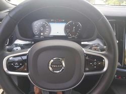 Usata 2019 Volvo V60 R-Design Station wagon | 17.600 € (Molto cara)